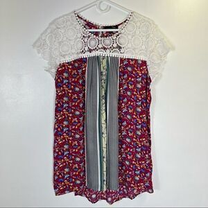Suzanna Betro Lace Floral Top Size 1X